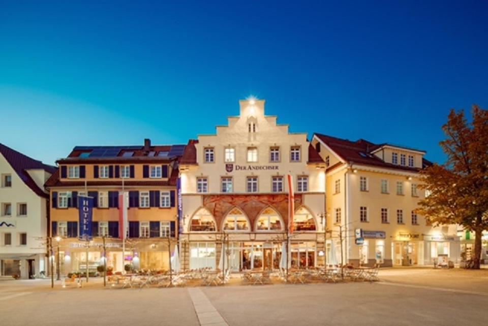 Hotel Drei Kaiserberge Göppingen Εξωτερικό φωτογραφία